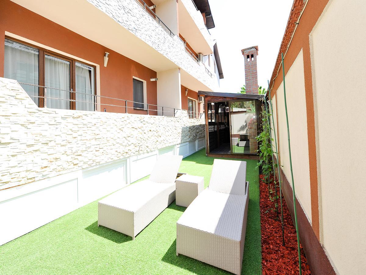 Casa Bella Apartments Bragadiru Exterior photo